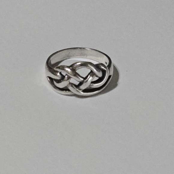 Vintage Sterling Silver open knot ring size 7 - Picture 13 of 13